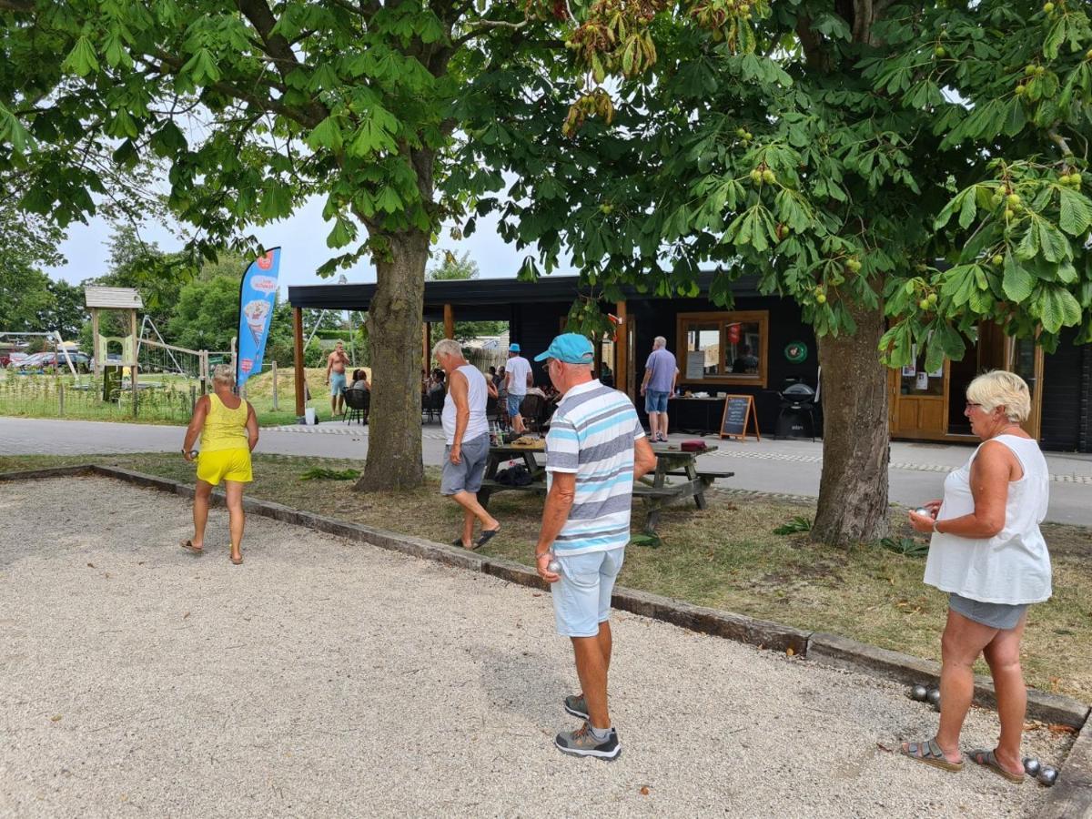Chalet 516 Op Recreatiepark De Wielen Sint Maarten Ngoại thất bức ảnh